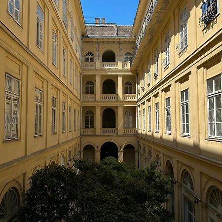 Old Town Apart Appartement Boedapest Buitenkant foto
